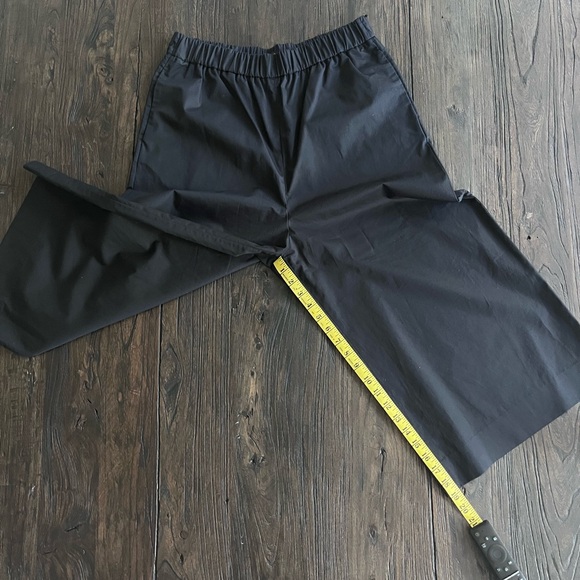 COS navy culottes - Picture 2 of 4